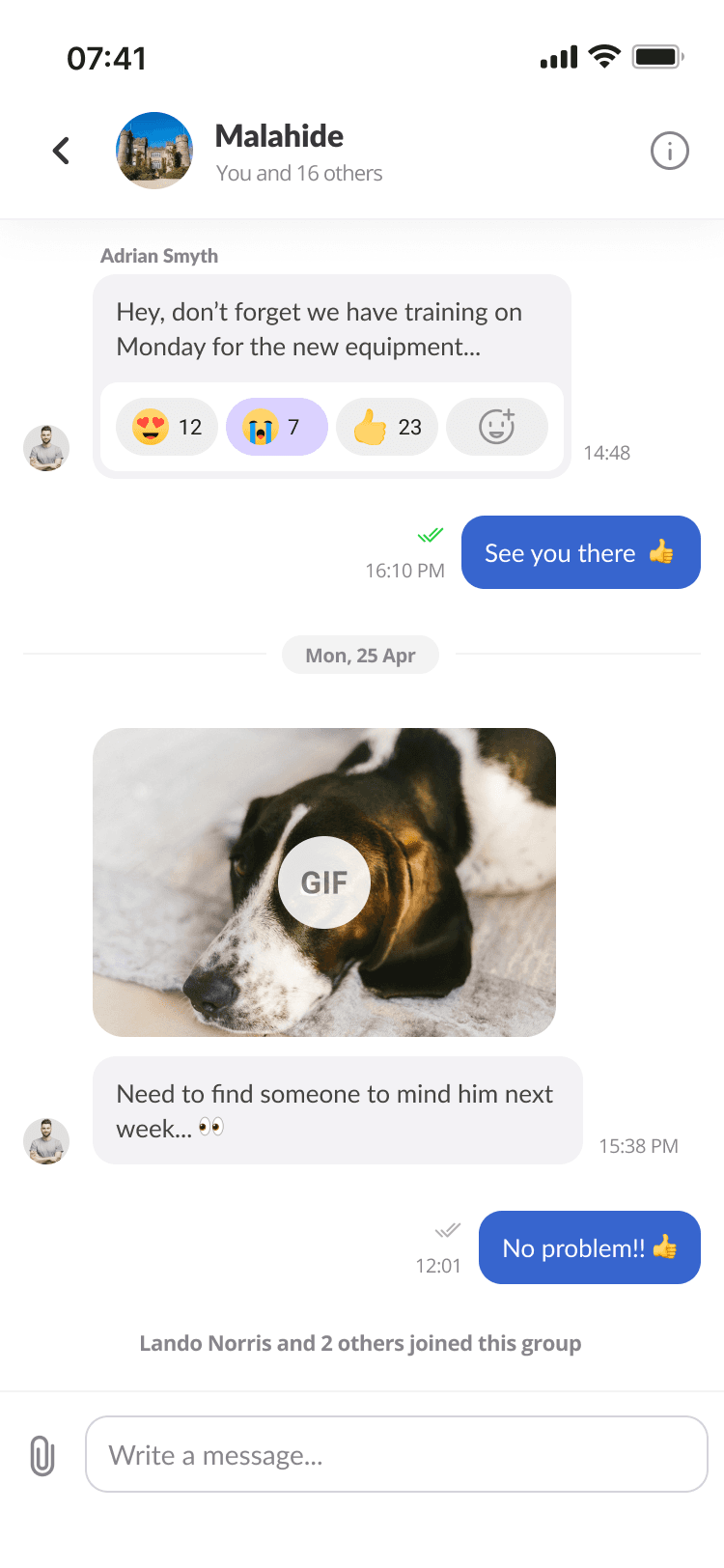 Bizimply Connect chat interface on mobile